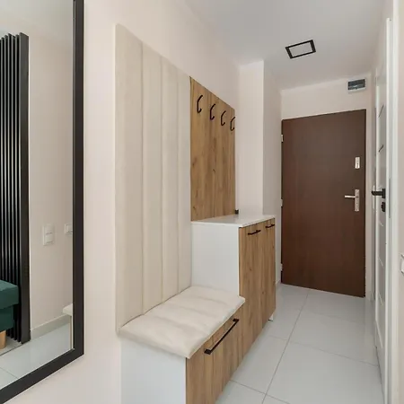 Nowoczesny Apartament Z Balkonem - Swinoujscie Centrum - By Rent Like Home Exterior foto