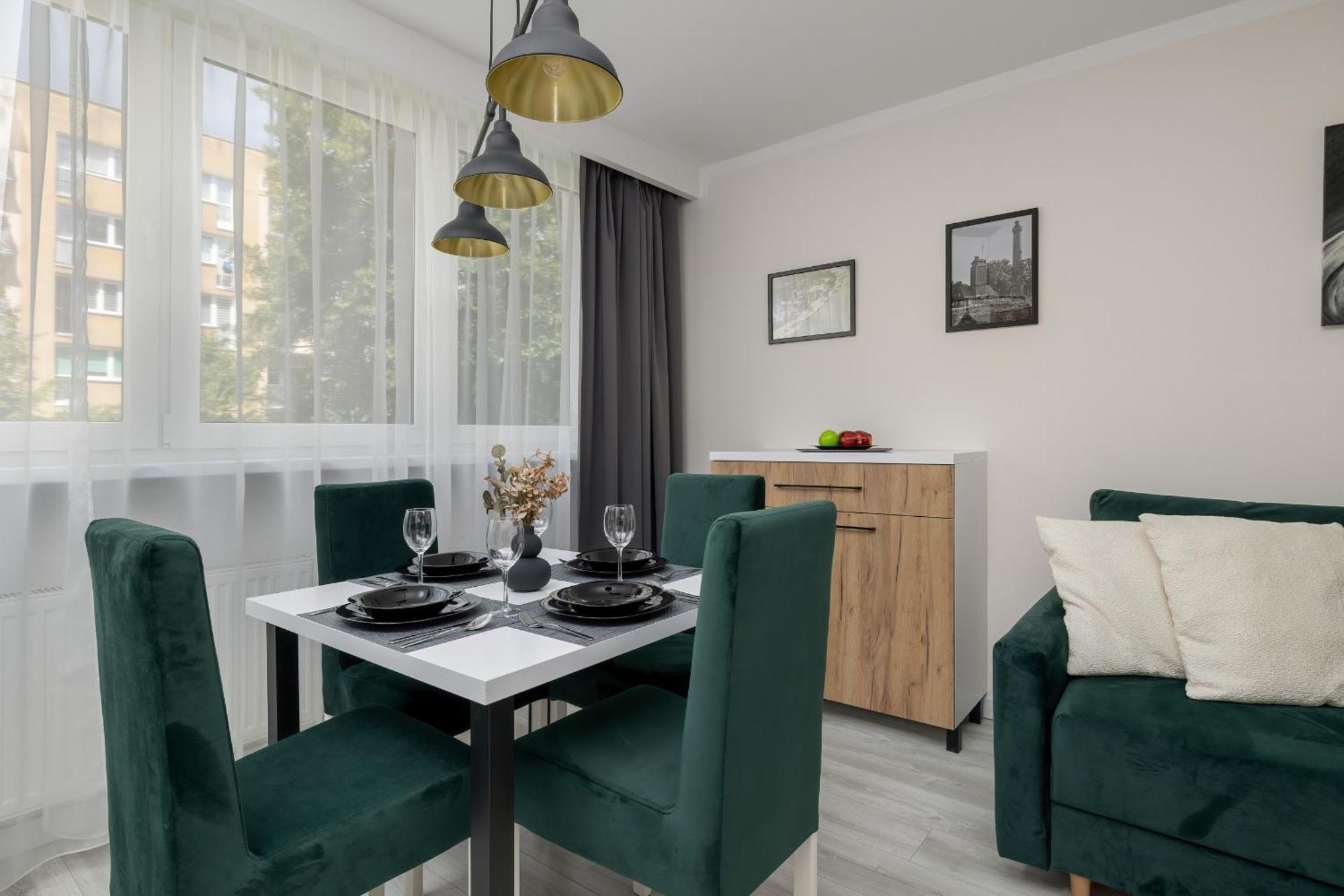Apartment Nowoczesny Z Balkonem - Centrum - By Rent Like