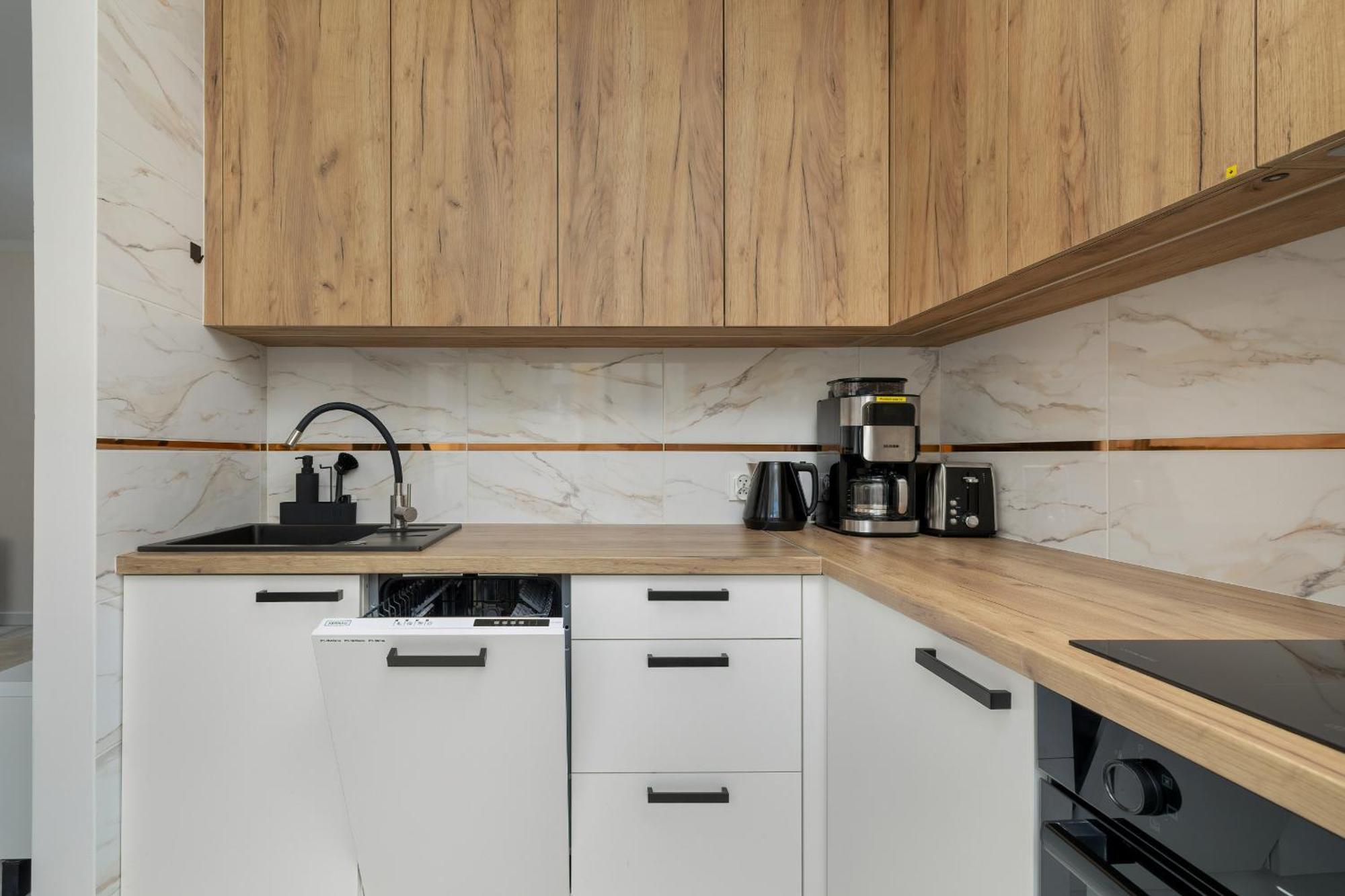 Nowoczesny Z Balkonem - Centrum - By Rent Like Apartment *