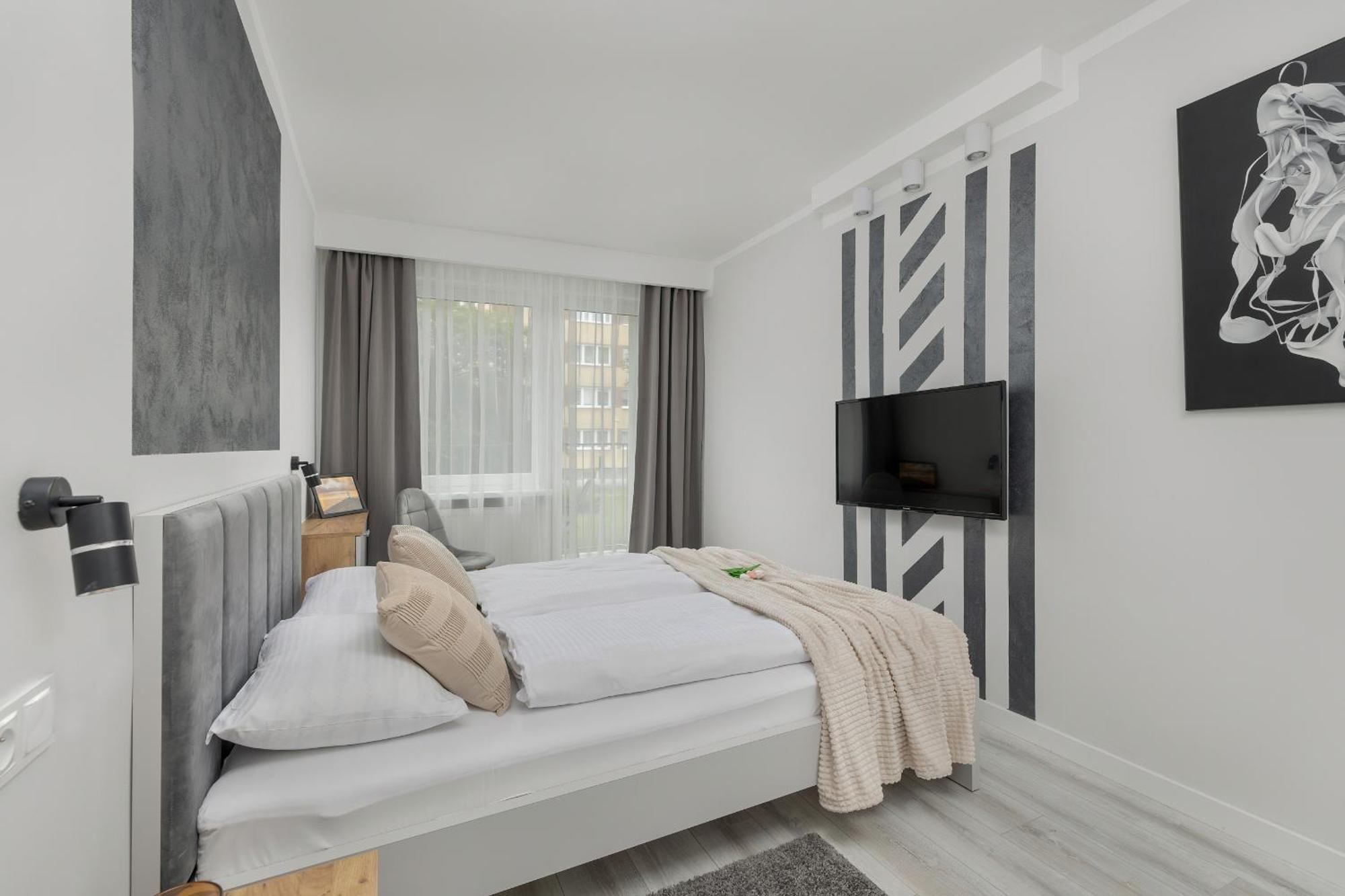 Apartment Nowoczesny Z Balkonem - Centrum - By Rent Like *