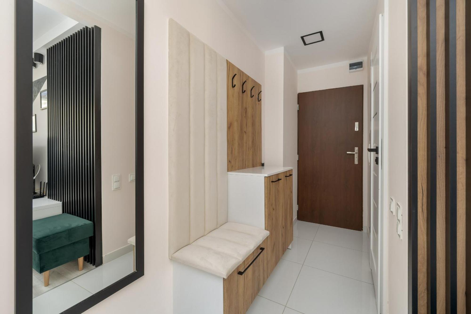 Nowoczesny Z Balkonem - Centrum - By Rent Like *