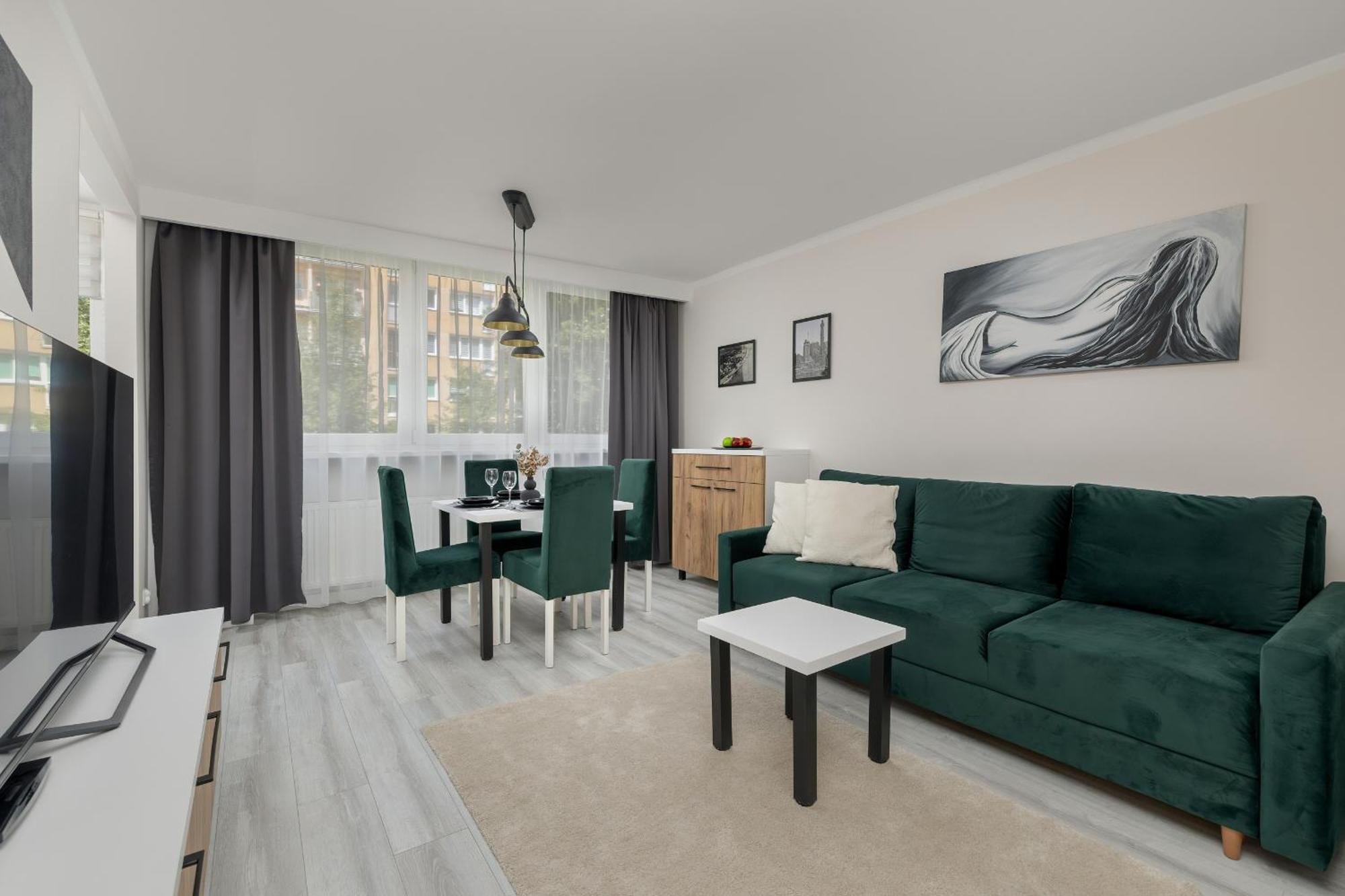 Nowoczesny Z Balkonem - Centrum - By Rent Like