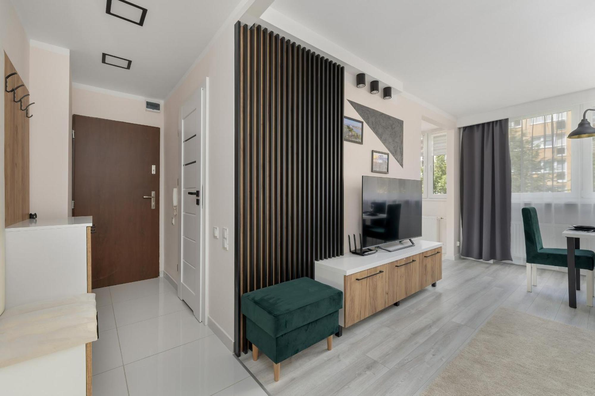 Apartment Nowoczesny Z Balkonem - Centrum - By Rent Like
