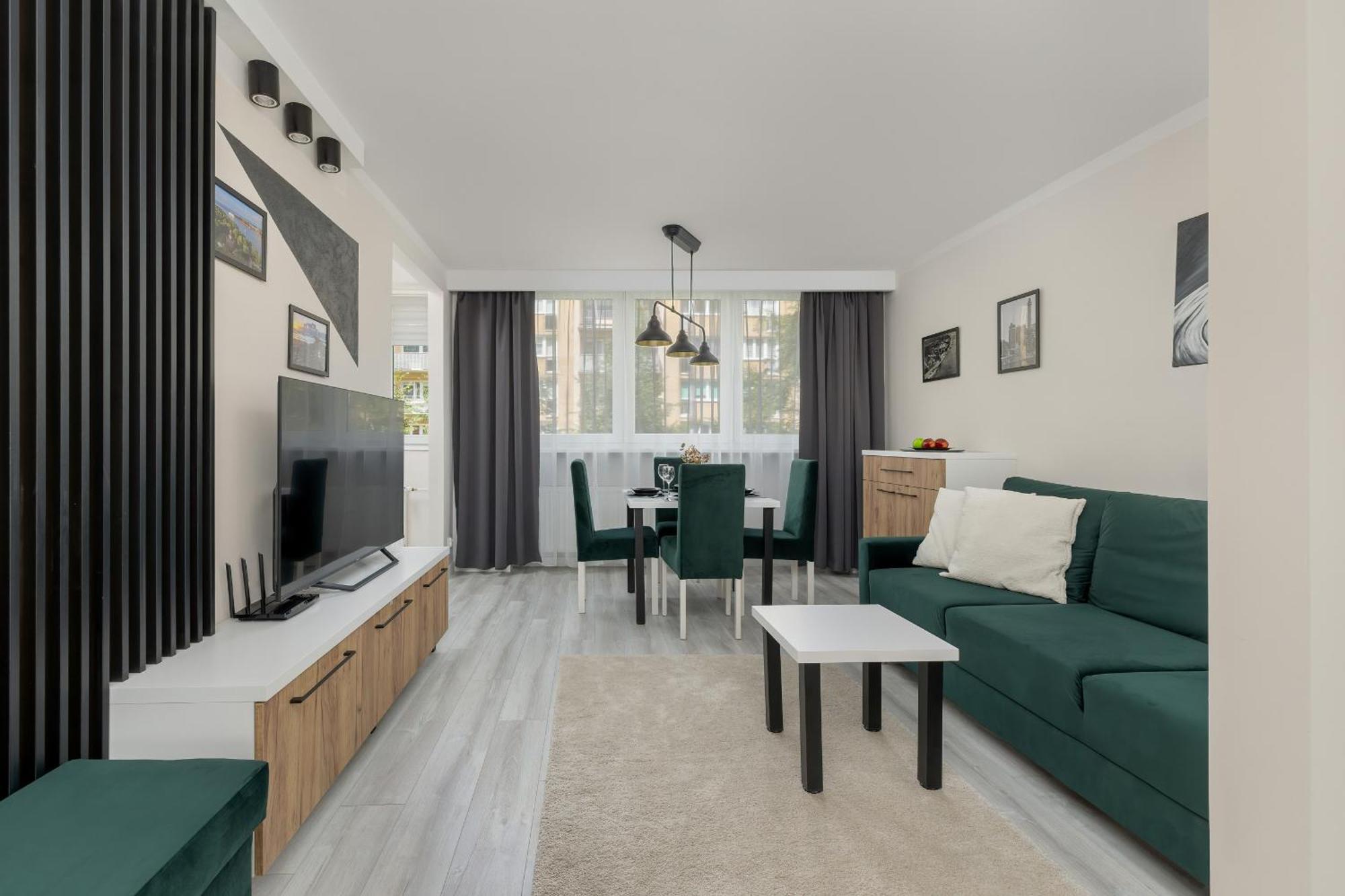 Nowoczesny Z Balkonem - Centrum - By Rent Like Apartment Swinemünde