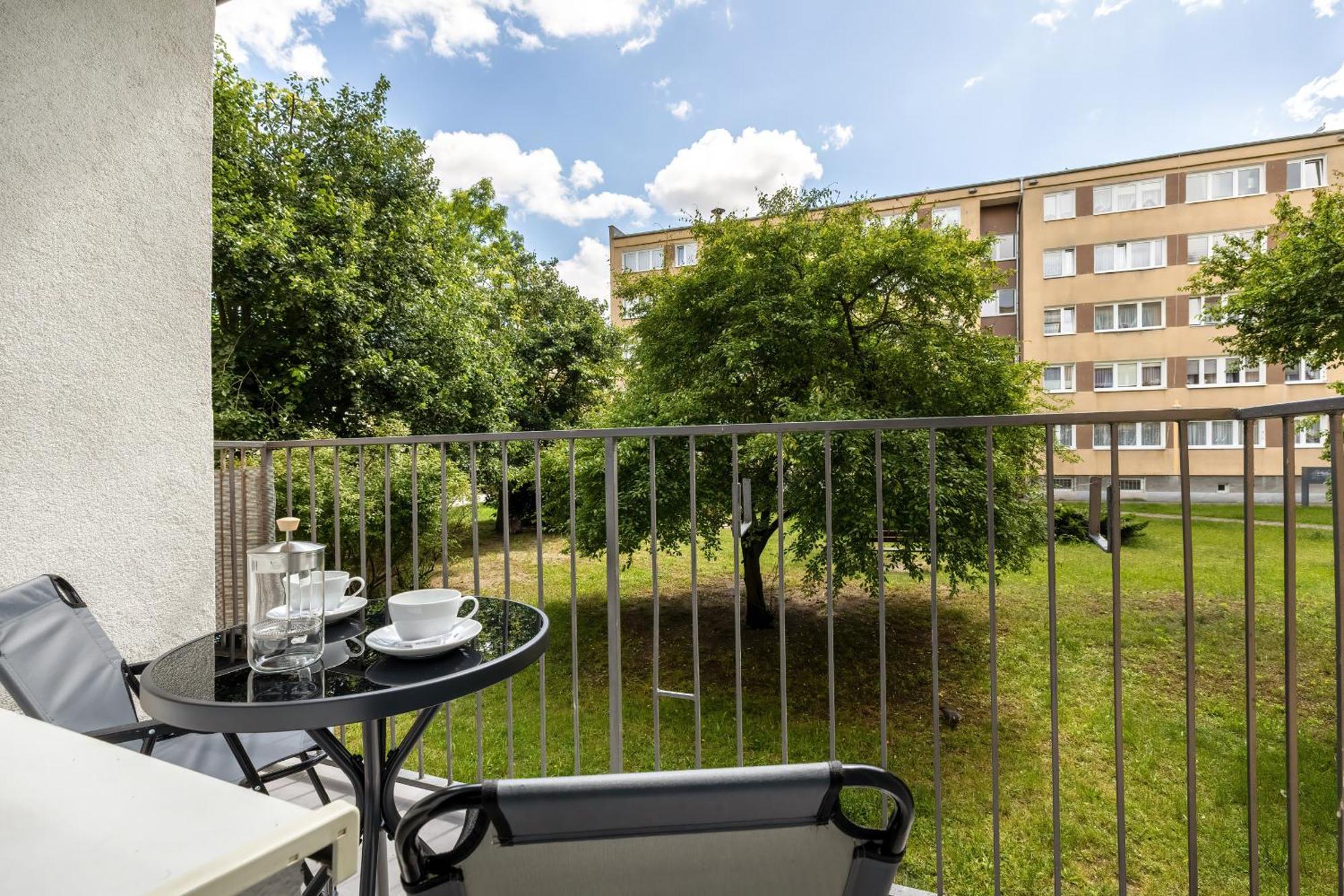 Nowoczesny Z Balkonem - Centrum - By Rent Like Apartment